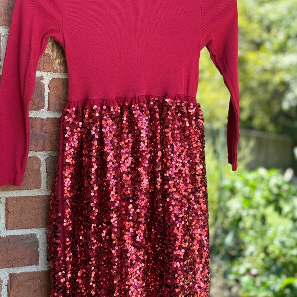 Red American Princess Sequin Long Sleeve Holiday Party Dress, size 12 - Picture 4 of 5